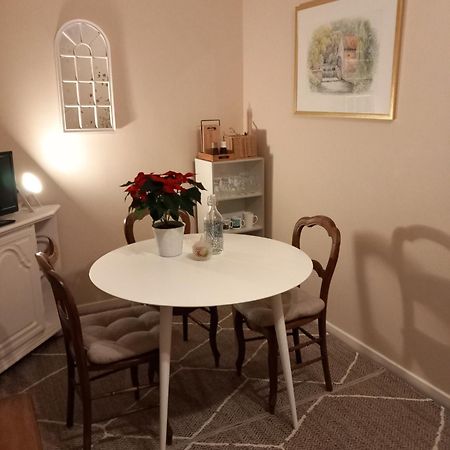 Au Petit Nid Froissart Bed & Breakfast Chimay Eksteriør bilde