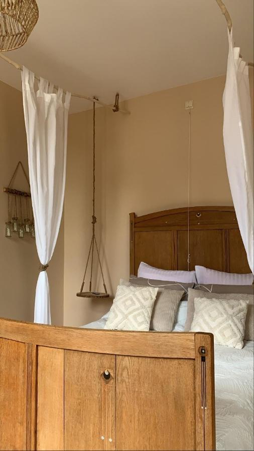 Au Petit Nid Froissart Bed & Breakfast Chimay Eksteriør bilde